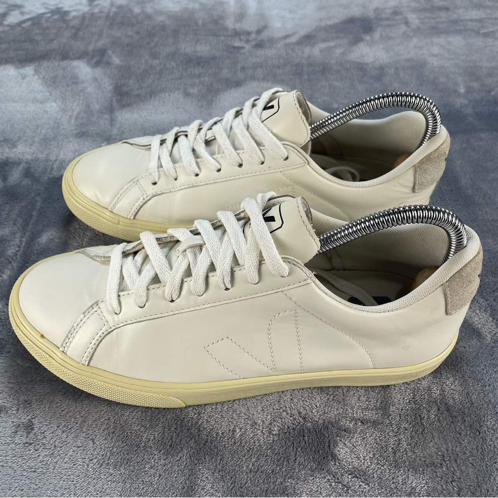 Veja Cream and Tan Men's Sneakers